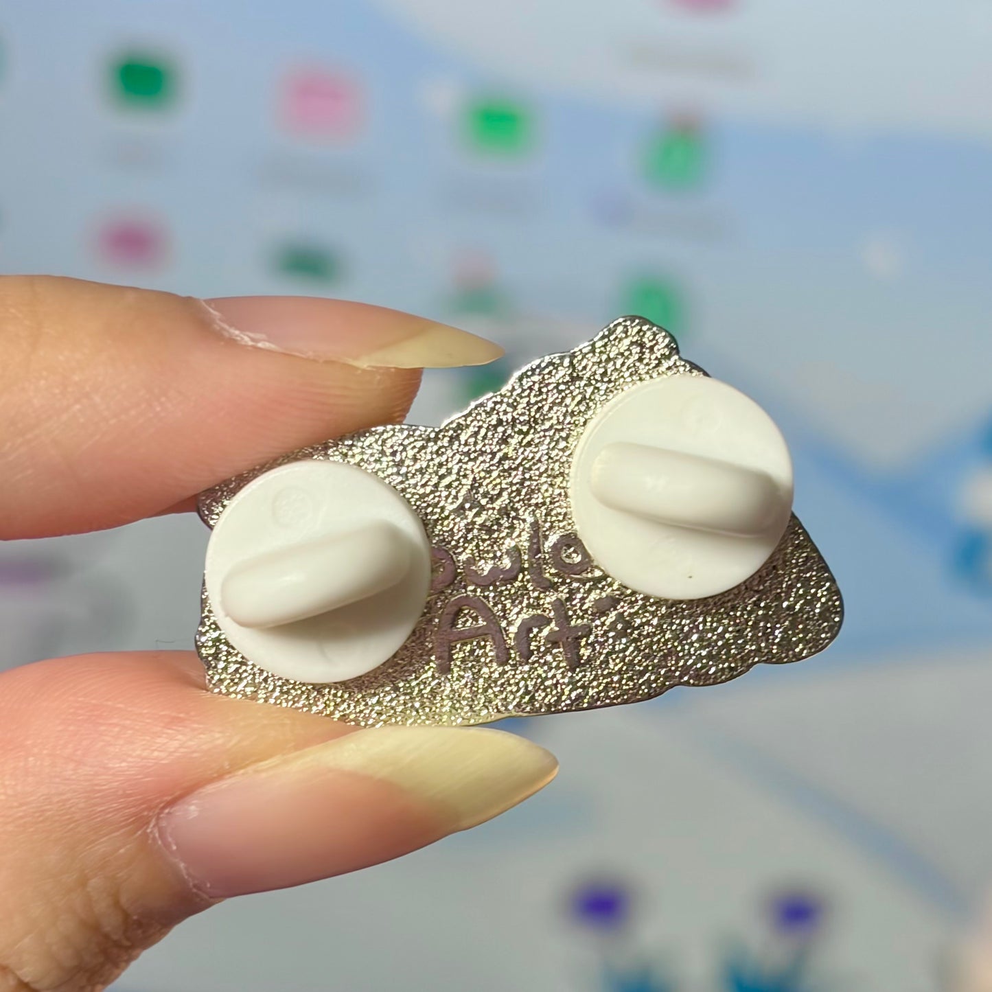 Lazy Bear Mausu Enamel Pin