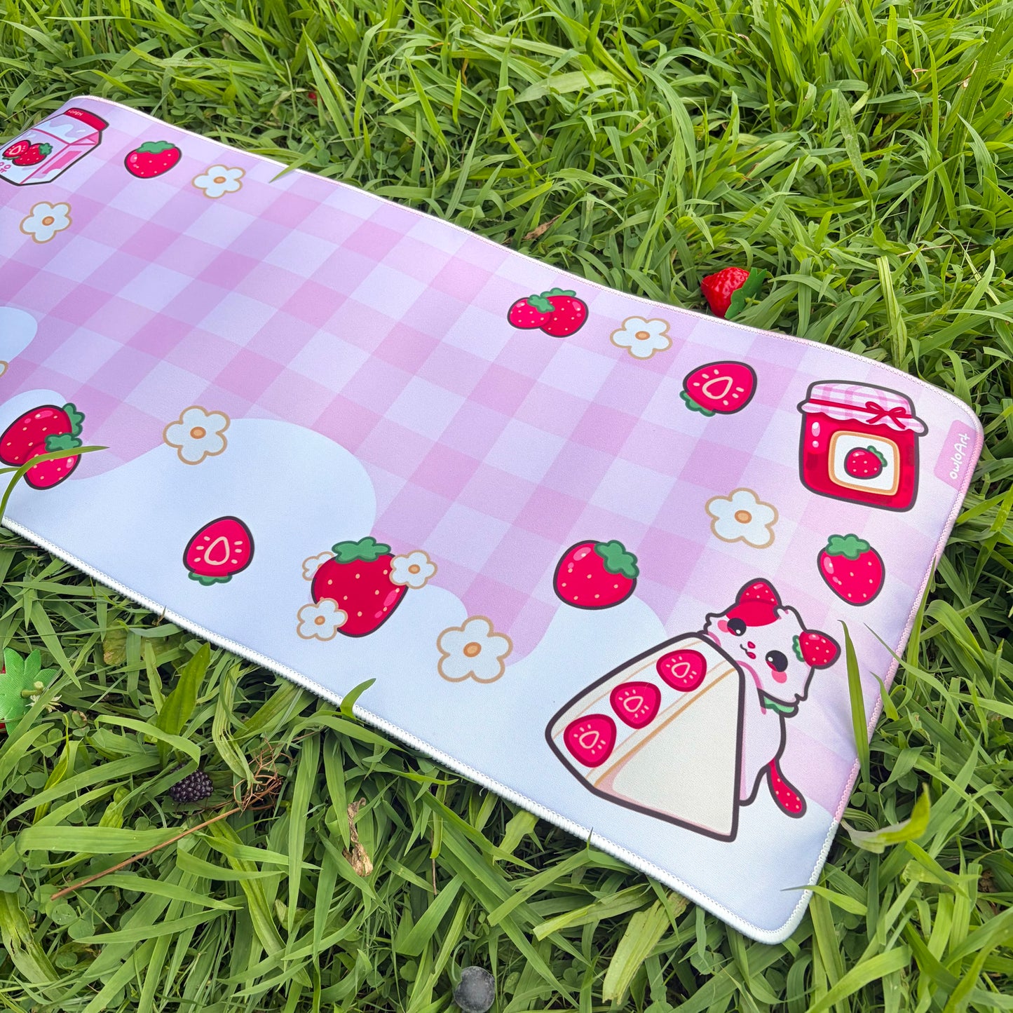 Strawberry FruitKitty Waterproof Desk Mat