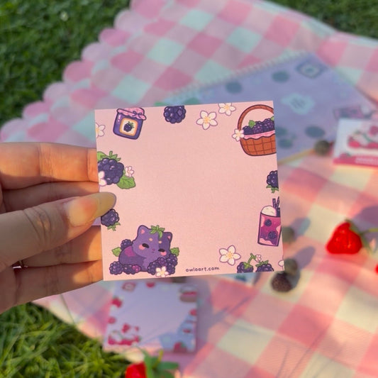 Blackberry FruitKitty Sticky Note